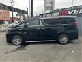 2020 Toyota Alphard Hybrid