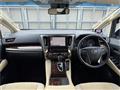 2020 Toyota Alphard Hybrid