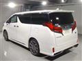 2020 Toyota Alphard Hybrid