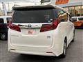 2020 Toyota Alphard Hybrid