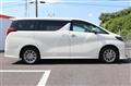 2020 Toyota Alphard Hybrid