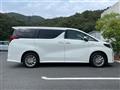 2020 Toyota Alphard Hybrid