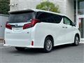 2020 Toyota Alphard Hybrid