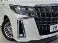 2020 Toyota Alphard Hybrid