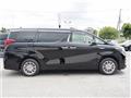 2020 Toyota Alphard Hybrid