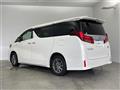 2020 Toyota Alphard Hybrid