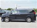 2020 Toyota Alphard Hybrid