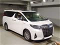 2019 Toyota Alphard Hybrid