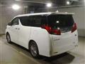 2019 Toyota Alphard Hybrid