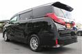 2019 Toyota Alphard Hybrid