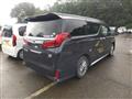 2019 Toyota Alphard Hybrid