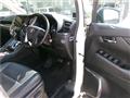 2019 Toyota Alphard Hybrid