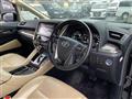 2019 Toyota Alphard Hybrid