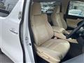 2019 Toyota Alphard Hybrid