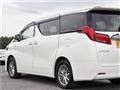 2019 Toyota Alphard Hybrid