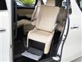 2019 Toyota Alphard Hybrid