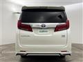 2019 Toyota Alphard Hybrid