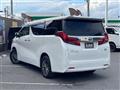 2019 Toyota Alphard Hybrid