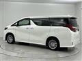 2019 Toyota Alphard Hybrid