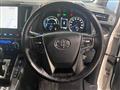 2019 Toyota Alphard Hybrid