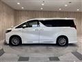 2019 Toyota Alphard Hybrid