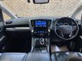2019 Toyota Alphard Hybrid