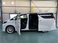 2019 Toyota Alphard Hybrid