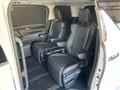 2019 Toyota Alphard Hybrid