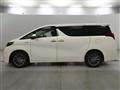 2019 Toyota Alphard Hybrid