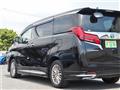 2019 Toyota Alphard Hybrid