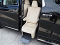 2019 Toyota Alphard Hybrid