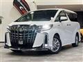 2019 Toyota Alphard Hybrid