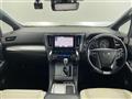 2019 Toyota Alphard Hybrid
