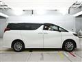 2021 Toyota Alphard Hybrid