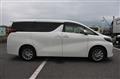 2021 Toyota Alphard Hybrid