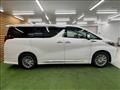 2021 Toyota Alphard Hybrid
