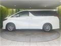 2021 Toyota Alphard Hybrid