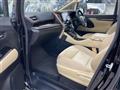 2022 Toyota Alphard Hybrid