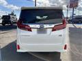 2022 Toyota Alphard Hybrid