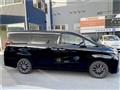 2022 Toyota Alphard Hybrid