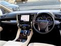 2022 Toyota Alphard Hybrid