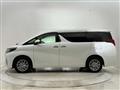 2022 Toyota Alphard Hybrid