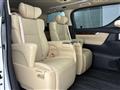 2022 Toyota Alphard Hybrid