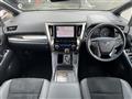 2022 Toyota Alphard Hybrid