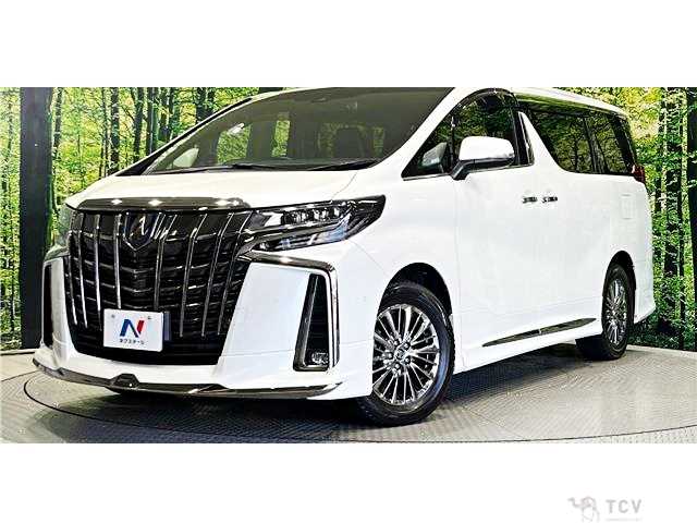 2022 Toyota Alphard Hybrid