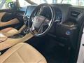 2022 Toyota Alphard Hybrid