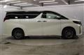 2022 Toyota Alphard Hybrid