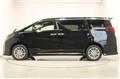 2022 Toyota Alphard Hybrid