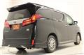 2022 Toyota Alphard Hybrid