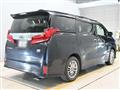 2022 Toyota Alphard Hybrid